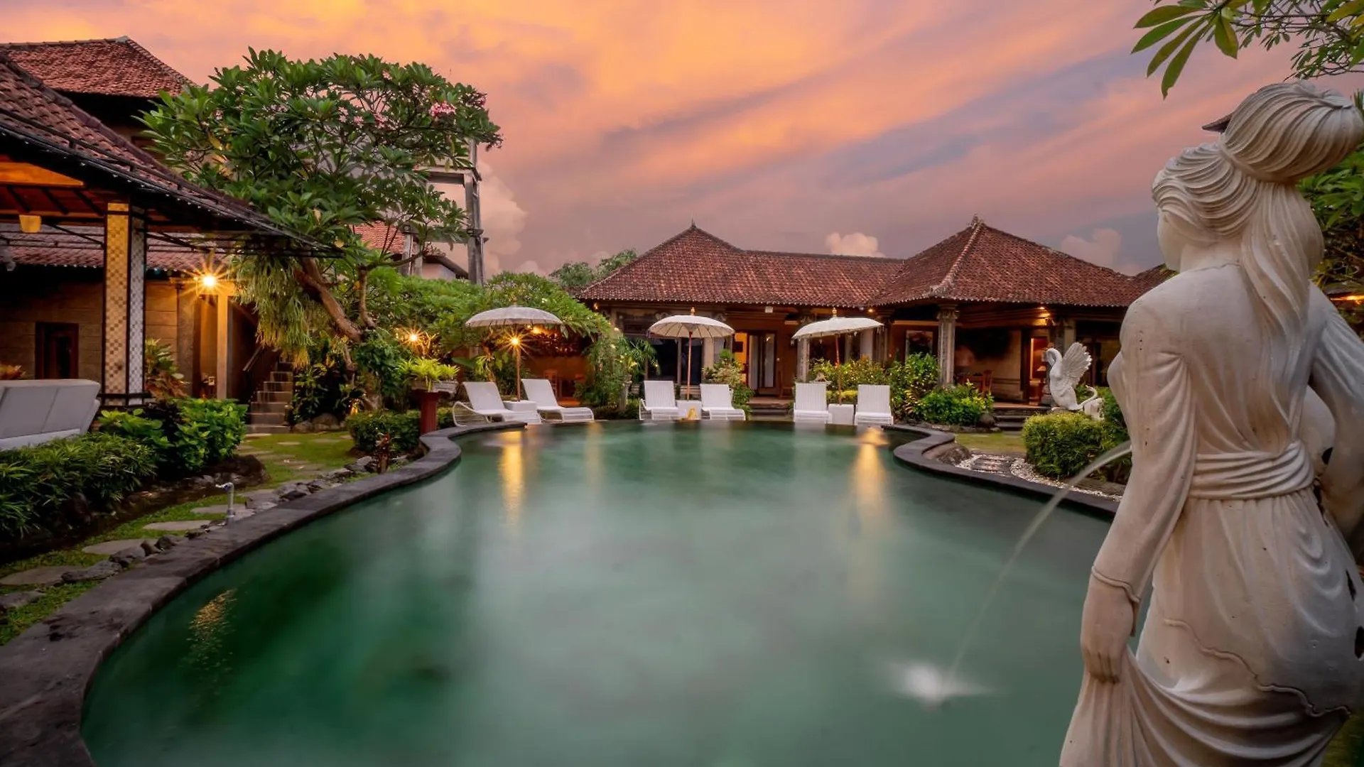 Capung Cottages Ubud  Villa
