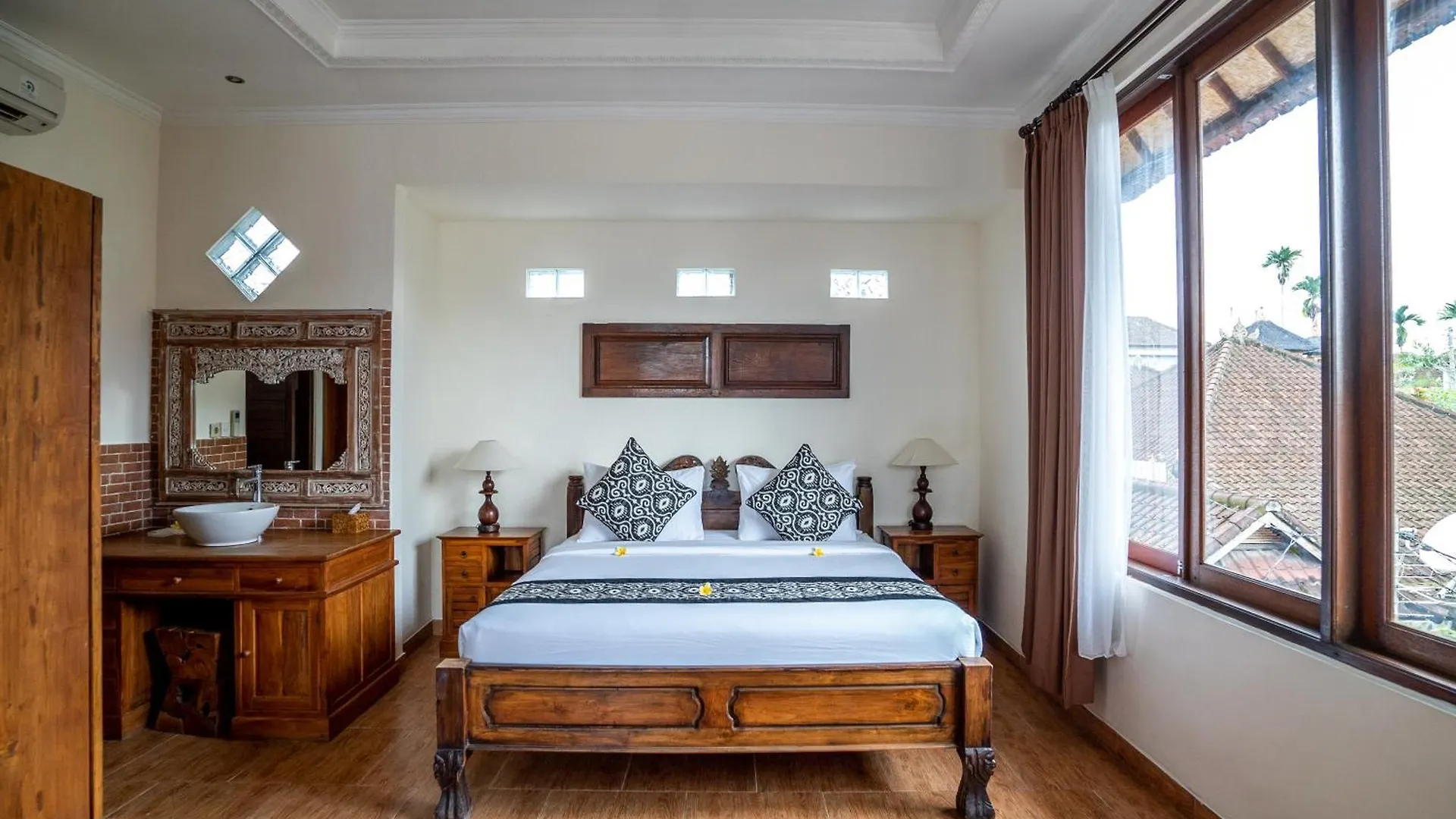 Capung Cottages Ubud